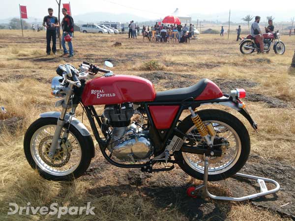 రాయల్ ఎన్ఫీల్డ్ నుండి కస్టమైజ్ బైకులు