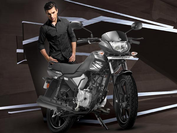 యమహా డార్క్ నైట్ ఎడిషన్ బైకులు, స్కూటర్లు