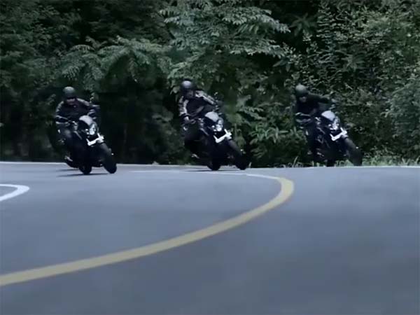 బజాజ్ డామినర్ యాడ్ వీడియో