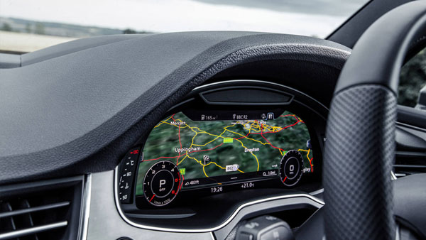 ఆడి క్యూ7 పెట్రోల్ విడుదల