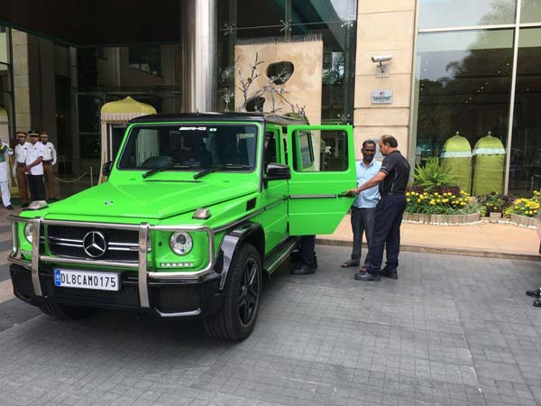 సద్గురు జగ్గీ వాసుదేవ్ స్వామీజి మెర్సిడెస్ ఏఎమ్‌జి