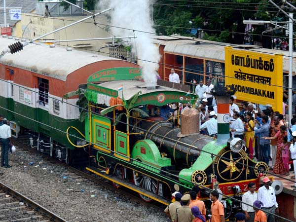  ప్రపంచపు అతి పురాతనమైన ఇండియన్ ఆవిరి రైలు