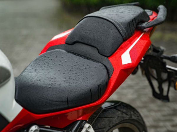 డబుల్ రైడింగ్ బ్యాన్