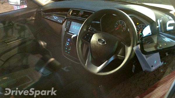 మహీంద్రా కెయువి100 ఎలక్ట్రిక్