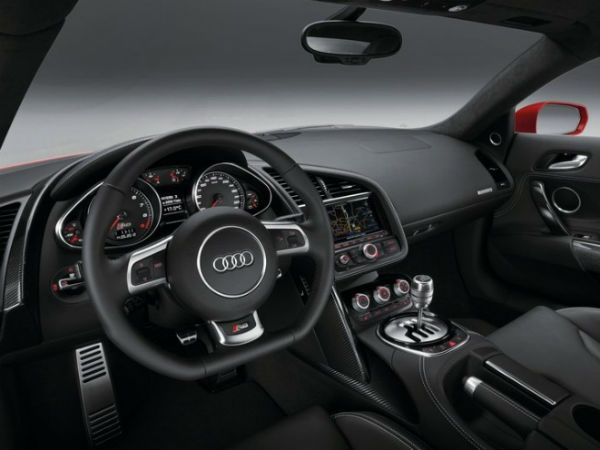 విరాట్ కోహ్లీ-అనుష్క శర్మ కార్ కలెక్షన్