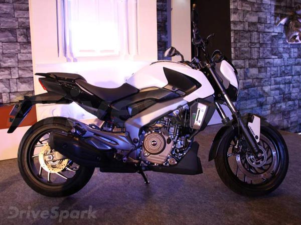 2018 బజాజ్ డామినర్