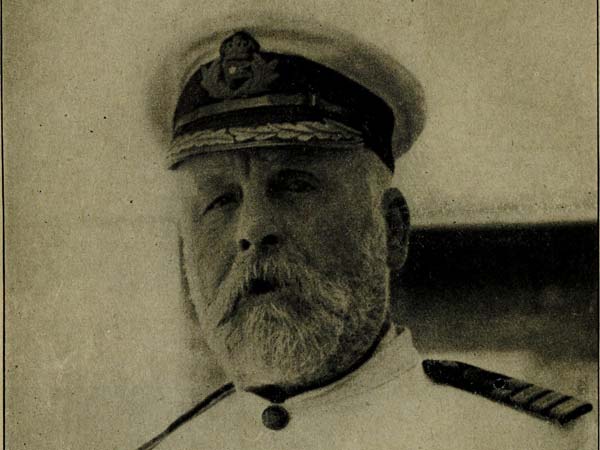 టైటానిక్ ప్రమాదం గురించి ఆశ్చర్యకరమైన విషయాలు