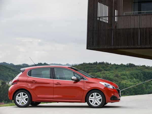 ప్యూజో అంబాసిడర్