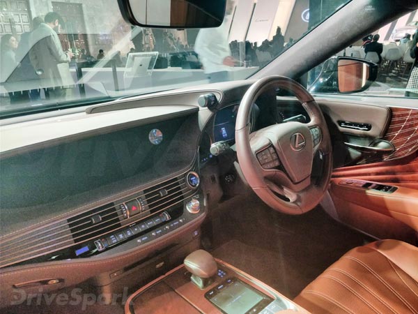 లెక్సస్ ఎల్ఎస్ 500హెచ్