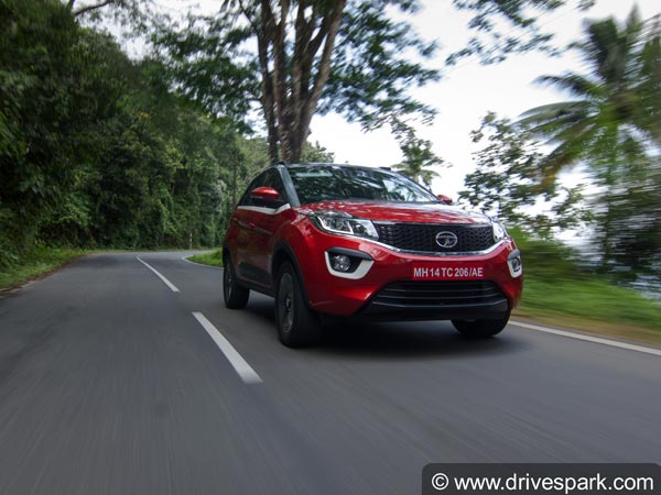 టాటా నెక్సాన్ హ్యాండ్లింగ్ ఛార్జీలు