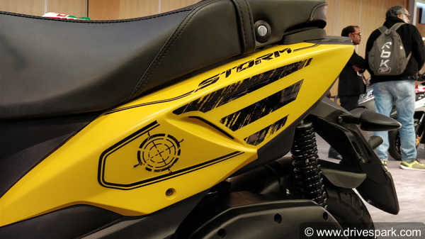 ఆటో ఎక్స్‌పో 2018: అప్రిలియా స్టార్మ్ 125