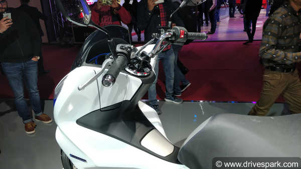 హోండా పిసిఎక్స్ ఎలక్ట్రిక్ స్కూటర్