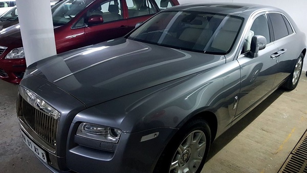 నీరవ్ మోడీ కార్ కలెక్షన్