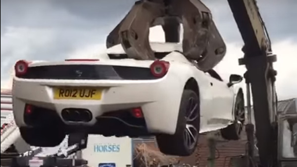 రాంగ్ పార్కింగ్ చేశాడని ఖరీదైన కారును నుజ్జు నుజ్జు చేసిన పోలీసులు