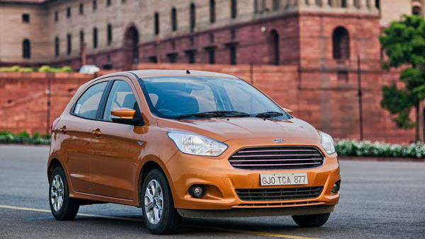 పది లక్షల లోపు బెస్ట్ ఫీచర్లు ఉన్న కార్లు