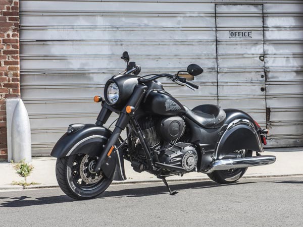 ఇండియన్ మోటార్ సైకిళ్ల మీద తగ్గిన ధరలు