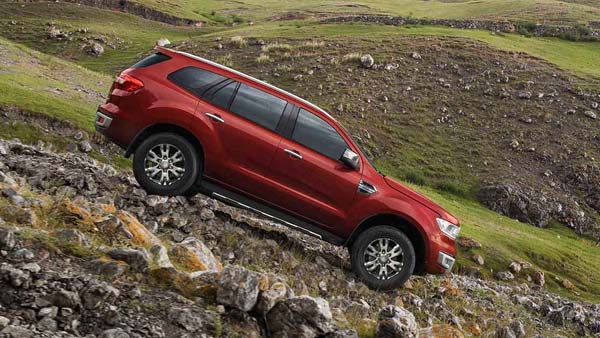 కాలి బూడిదైన ఫోర్డ్ ఎండీవర్