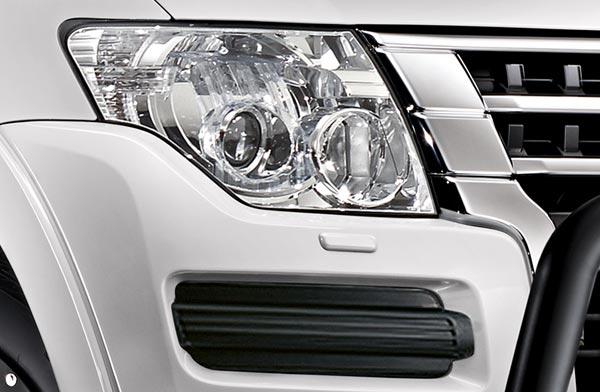 మిత్సుబిషి పజేరో ఫైనల్ ఎడిషన్