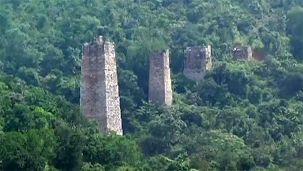 నల్లమల అడవుల్లో ఉన్న వేలాడే రైలు వంతెన గురించి ఆసక్తికరమైన నిజాలు