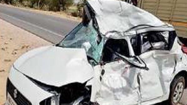 భార్య భర్తల గొడవతో ప్రమాదానికి గురైన మారుతి స్విఫ్ట్ కారు: నలుగురు మృతి