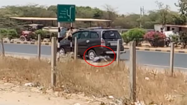 వీడియో - టయోటా ఇన్నోవా ఢీకొట్టడంతో 30 అడుగుల ఎత్తు ఎగిరిపడిన యువకుడు.