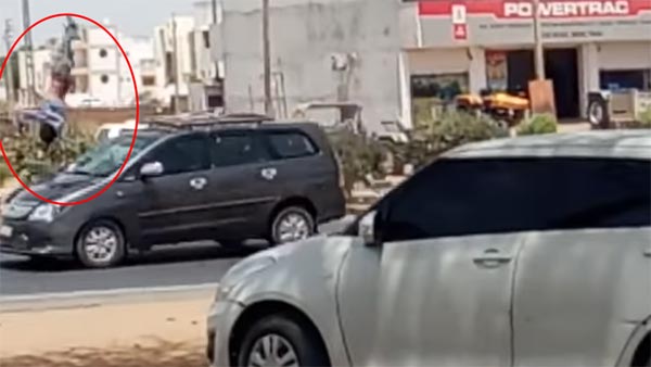 వీడియో - టయోటా ఇన్నోవా ఢీకొట్టడంతో 30 అడుగుల ఎత్తు ఎగిరిపడిన యువకుడు.