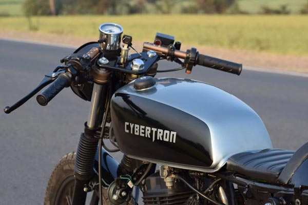 హోండా షైన్ కఫే రేసర్