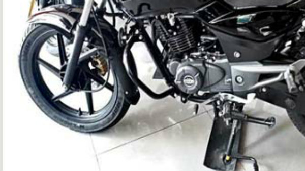 బజాజ్ పల్సర్ 150 క్లాసిక్ విడుదల