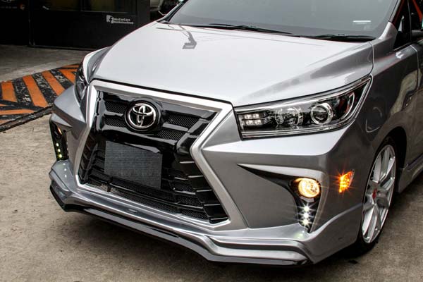 మోడిఫైడ్ టయోటా ఇన్నోవా క్రిస్టా