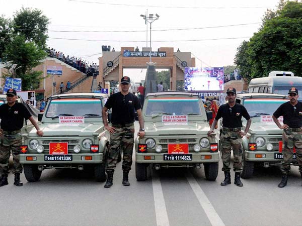 ఇండియన్ ఆర్మీలో ఉపయోగించిన మారుతి జిప్సీ