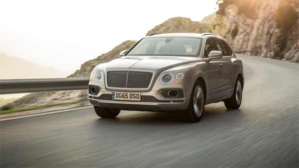 కాబోయే భార్యకు ఖరీదైన కానుక