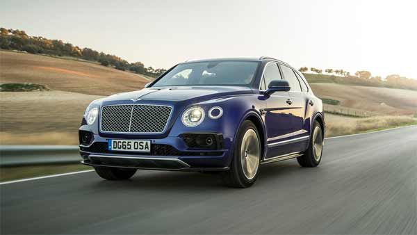 కాబోయే భార్యకు ఖరీదైన కానుక