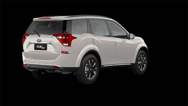 మహీంద్రా ఎక్స్‌యూవీ500 యాక్సిడెంట్