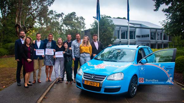 ఒక ఎలక్ట్రిక్ కార్లో తక్కువ ఖర్చుతో ఎన్ని కి.మీ వెళ్లాడో తెలుసా! ఒక ఎలక్ట్రిక్ కార్లో తక్కువ ఖర్చుతో ఎన్ని కి.మీ వెళ్లాడో తెలుసా!