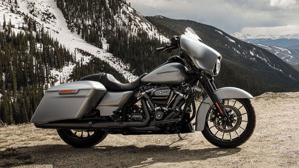 ఈ అవకాశాన్ని వదులుకోకండి! హర్లే డేవిడ్సన్ భారతదేశంలో అల్టిమేట్ సమ్మర్ ఇంటర్న్ షిప్ ను నిర్వహిస్తోంది