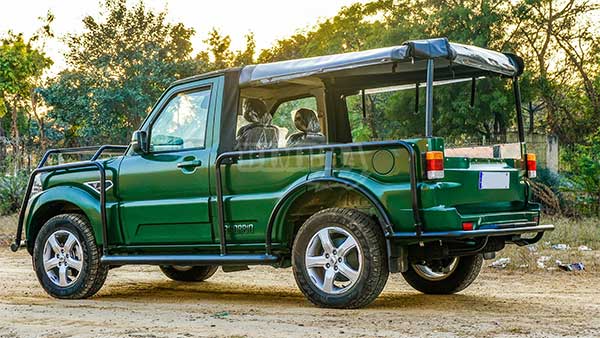 మహీంద్రా స్కార్పియోని పిక్ అప్ ట్రక్ గా మార్చేశారు..? 