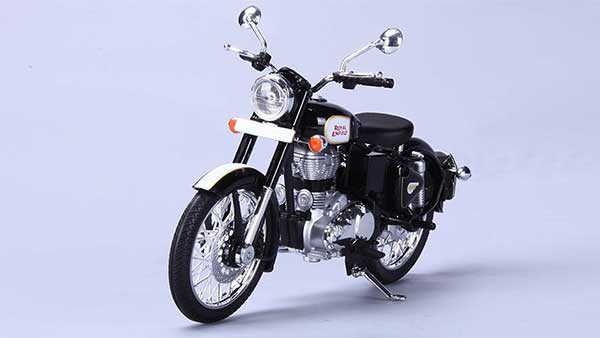 రాయల్ ఎన్ఫీల్డ్ క్లాసిక్ 500 సిరీస్ స్కేల్ మోడల్ ను ప్రారంభించింది..