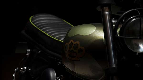 అద్భుతమైన మోడిఫికేషన్ తో అద్భుతమైన మోడిఫికేషన్ తో