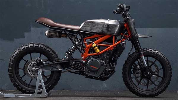 కెటిఎమ్ డ్యూక్ బైక్ కు యమహా బైక్ భాగాలతో మారిస్తే ఎలా ఉంటుందో చూడండి...!