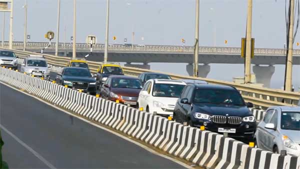 ముకేష్ అంబానీ కుమారుడు అతనితో ఒంటరిగా ఎందుకు ఉన్నాడు? ముకేష్ అంబానీ కుమారుడు అతనితో ఒంటరిగా ఎందుకు ఉన్నాడు?