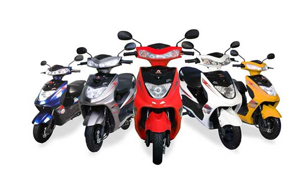 ఆంపియర్ ఎలక్ట్రిక్ స్కూటర్ను లాంచ్ చేసిన గ్రేవ్స్ కాటన్....వివరాలు..! ఆంపియర్ ఎలక్ట్రిక్ స్కూటర్ను లాంచ్ చేసిన గ్రేవ్స్ కాటన్....వివరాలు..!