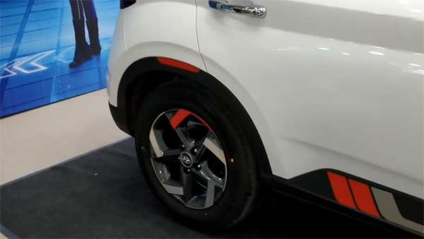 భారతదేశ మొట్టమొదటి మోడిఫైడ్ హ్యుందాయ్ వెన్యూ :[వీడియో]