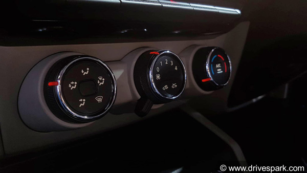 ట్రైబర్ ఎంపివి ని ఆవిష్కరించిన రెనాల్ట్... దగ్గరలో లాంచ్ కూడా... ట్రైబర్ ఎంపివి ని ఆవిష్కరించిన రెనాల్ట్... దగ్గరలో లాంచ్ కూడా...