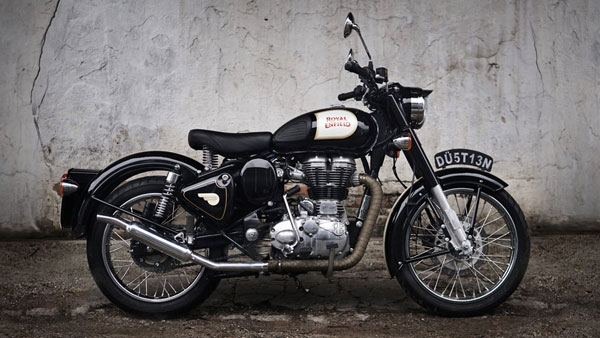 దారుణంగా పడిపోయిన రాయల్ ఎన్ఫీల్డ్ 500 బైకుల సేల్స్! దారుణంగా పడిపోయిన రాయల్ ఎన్ఫీల్డ్ 500 బైకుల సేల్స్!