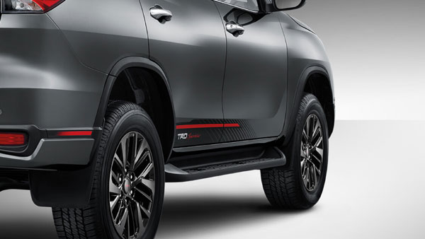 స్పోర్టివ్ లుక్ తో వస్తున్న కొత్త టయోటా ఫార్చునర్ ఇదే