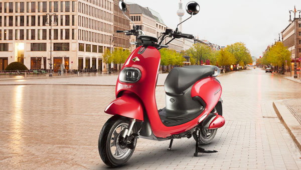 విపణిలోకి ఇవోలెట్ ఎలక్ట్రిక్ స్కూటర్లు: వేరియంట్లు, ధర మరియు మైలేజ్