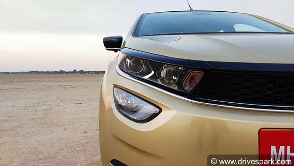 టాటా అల్ట్రోజ్ రివ్యూ: ఈ కారును కొనచ్చా.. కొనకూడదా..?