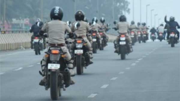 'వి ఫర్ ఉమెన్' బైక్ బ్రిగేడ్‌ను ప్రారంభించిన బెంగళూరు పోలీసులు!