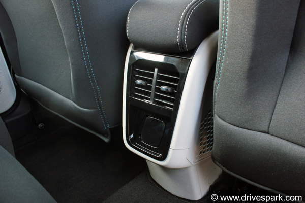 టాటా నెక్సాన్ ఎలక్ట్రిక్ రివ్యూ: సింగల్ ఛార్జింగ్‌తో 312కిమీల మైలేజ్