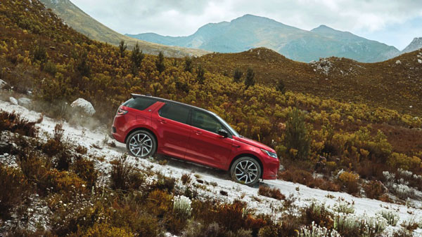 రూ. 57.06 లక్షలకే ల్యాండ్ రోవర్ డిస్కవరీ స్పోర్ట్